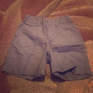 Circo grey shorts. 3T.